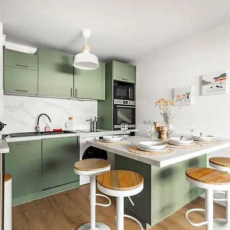 Apartment Cosy, Climatise, Calme, Parking - Proche Aeroport *