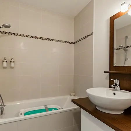 Cosy, Climatise, Calme, Parking - Proche Aeroport Apartment Merignac (Gironde)