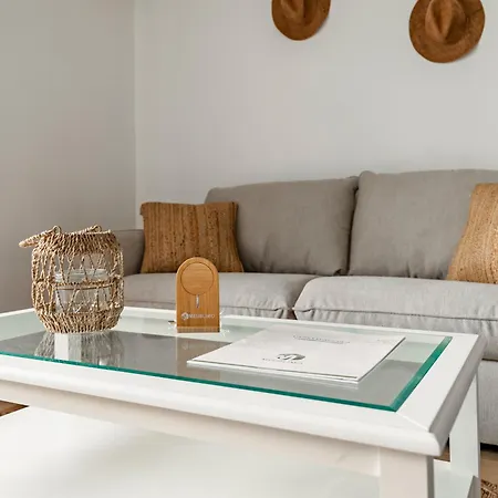 Cosy, Climatise, Calme, Parking - Proche Aeroport Apartment *